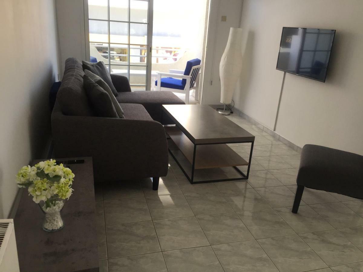 Modern Apartment In Paphos Town Centre Dış mekan fotoğraf